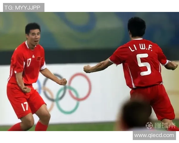 王娜专访:从绿茵场到人生舞台的足球旅程回顾与展望 王娜专访:从绿茵场到人生舞台的足球旅程回顾与展望