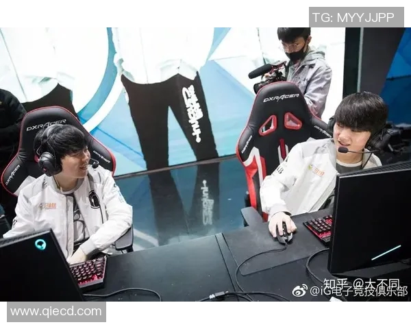 英雄联盟专题深度解析V5战队实力与战术布局的全景剖析