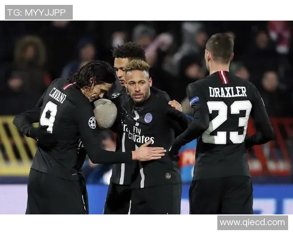 巴黎圣日尔曼与曼彻斯特联的巅峰对决谁将赢得这场欧战盛宴 巴黎圣日尔曼与曼彻斯特联的巅峰对决谁将赢得这场欧战盛宴