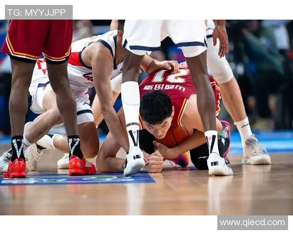 福建男篮与山西男篮对决精彩回顾视频全程呈现不容错过的比赛瞬间 福建男篮与山西男篮对决精彩回顾视频全程呈现不容错过的比赛瞬间