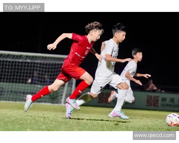 加维引领新潮流探索未来足球的无限可能与挑战